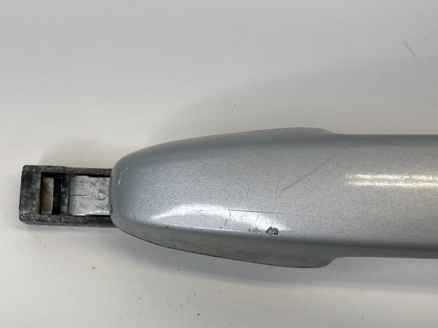 2005-2009 FORD MUSTANG FRONT LEFT EXTERIOR OUTSIDE DOOR PULL HANDLE ASSEMBLY OEM