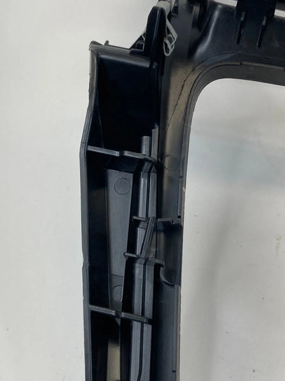 2015-2018 FORD FOCUS CONSOLE GEAR SHIFTER TRIM BEZEL DASH F1EB-A044H83-CHW OEM