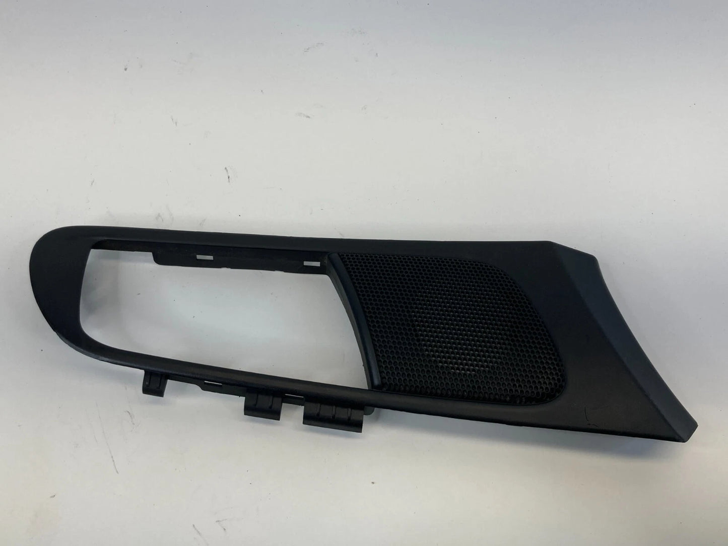 2006-2009 SUBARU OUTBACK FRONT RIGHT SIDE INTERIOR DOOR HANDLE COVER BEZEL OEM