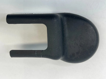 11-16 HYUNDAI ELANTRA FRONT LEFT SIDE OUTER TRACK END COVER CAP TRIM 88565-3X000
