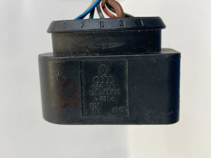 2006-2008 AUDI A6 HEADLIGHT PIGTAIL PLUG WIRE HARNESS CONNECTOR 1J0-973-735 OEM