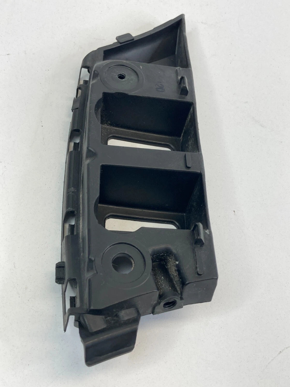 09-11 VW TIGUAN FRON BUMPER MOUNTING BRACKET SUPPORT LEFT SIDE 5N0-807-183-B