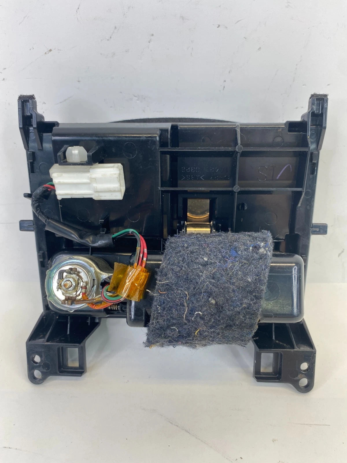 2006-2012 LEXUS IS250 CENTER CONSOLE ASHTRAY COIN TRAY POWER OUTLET 14421-032G
