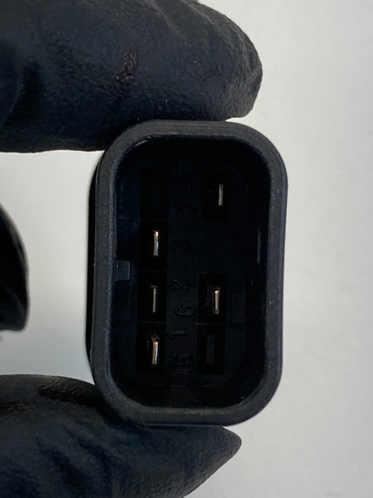 2008-2012 Land Rover LR2 Front Power Lumbar Seat Switch 15B679AA OEM