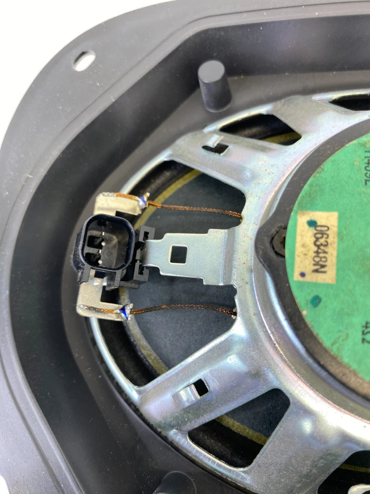 2007-2014 FORD EXPEDITION REAR LEFT DOOR AUDIO SPEAKER OEM