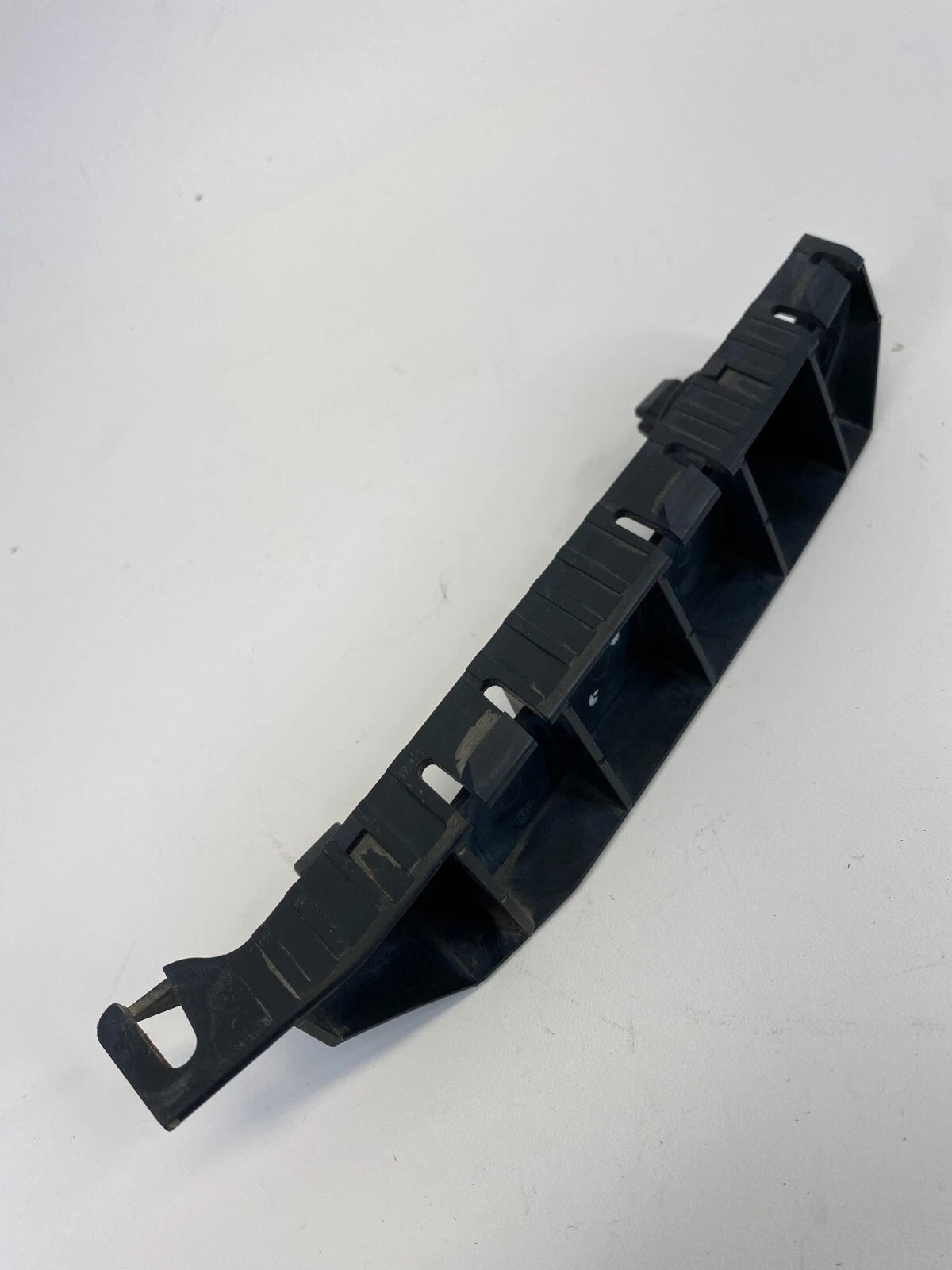 2001 2002 2003 HONDA CIVIC RIGHT SIDE BUMPER BRACKET SUPPORT SPACER OEM