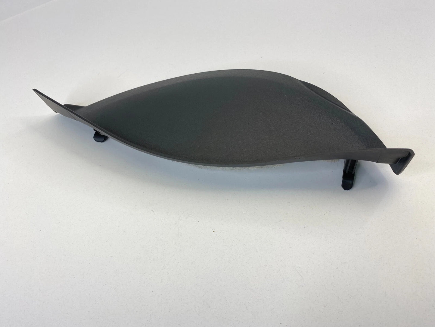 04-12 MITSUBISHI GALANT FRONT RIGHT DASH DASHBOARD END CAP TRIM COVER MR590272