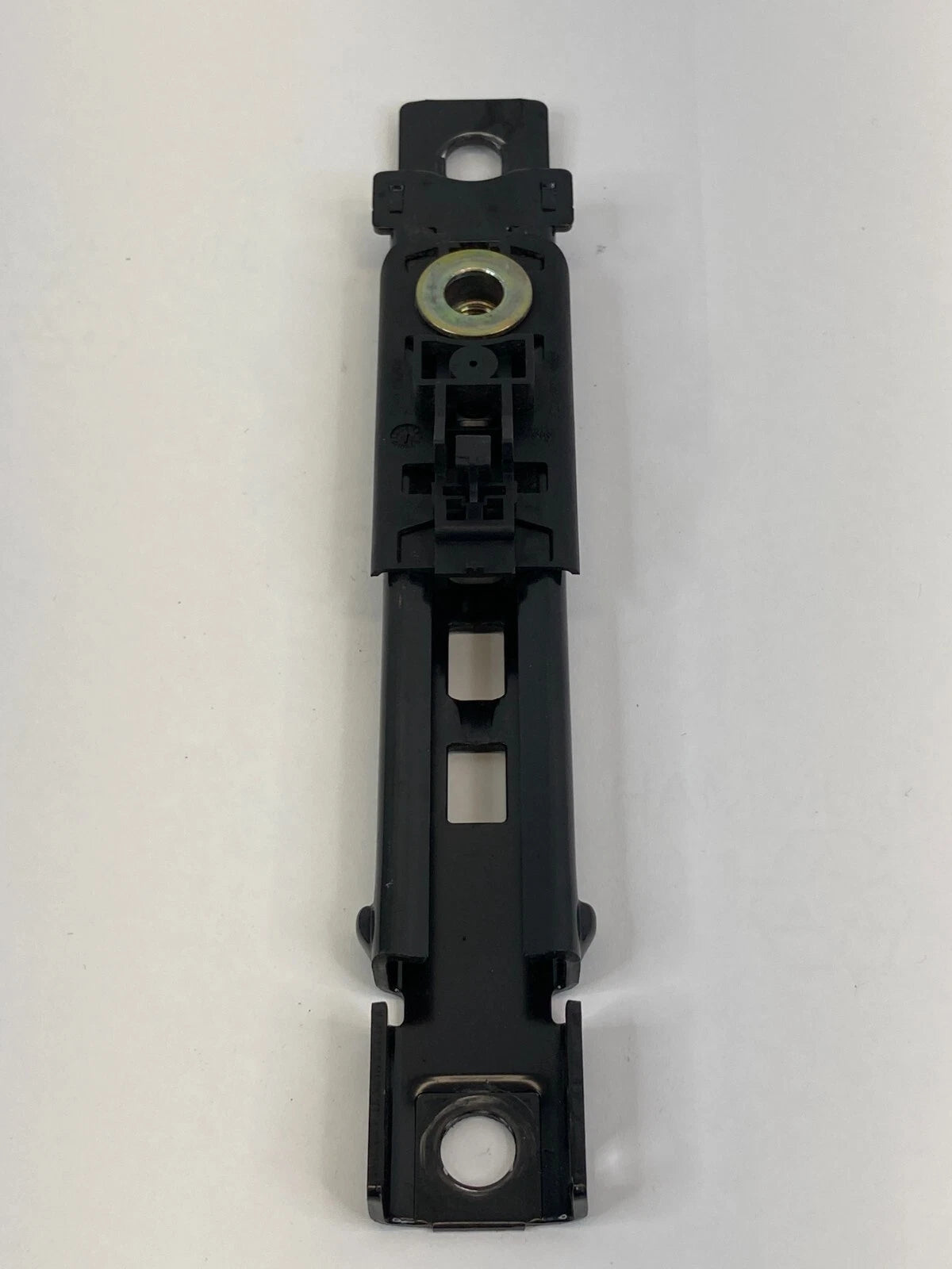 2007-2011 HYUNDAI ACCENT SEDAN LEFT SEAT BELT ADJUSTER ASSEMBLY 5116340E1A