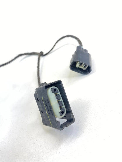 09 FORD ESCAPE HYBRID REAR LEFT DRIVER TAILLIGHT WIRE WIRING HARNESS BULB SOCKET