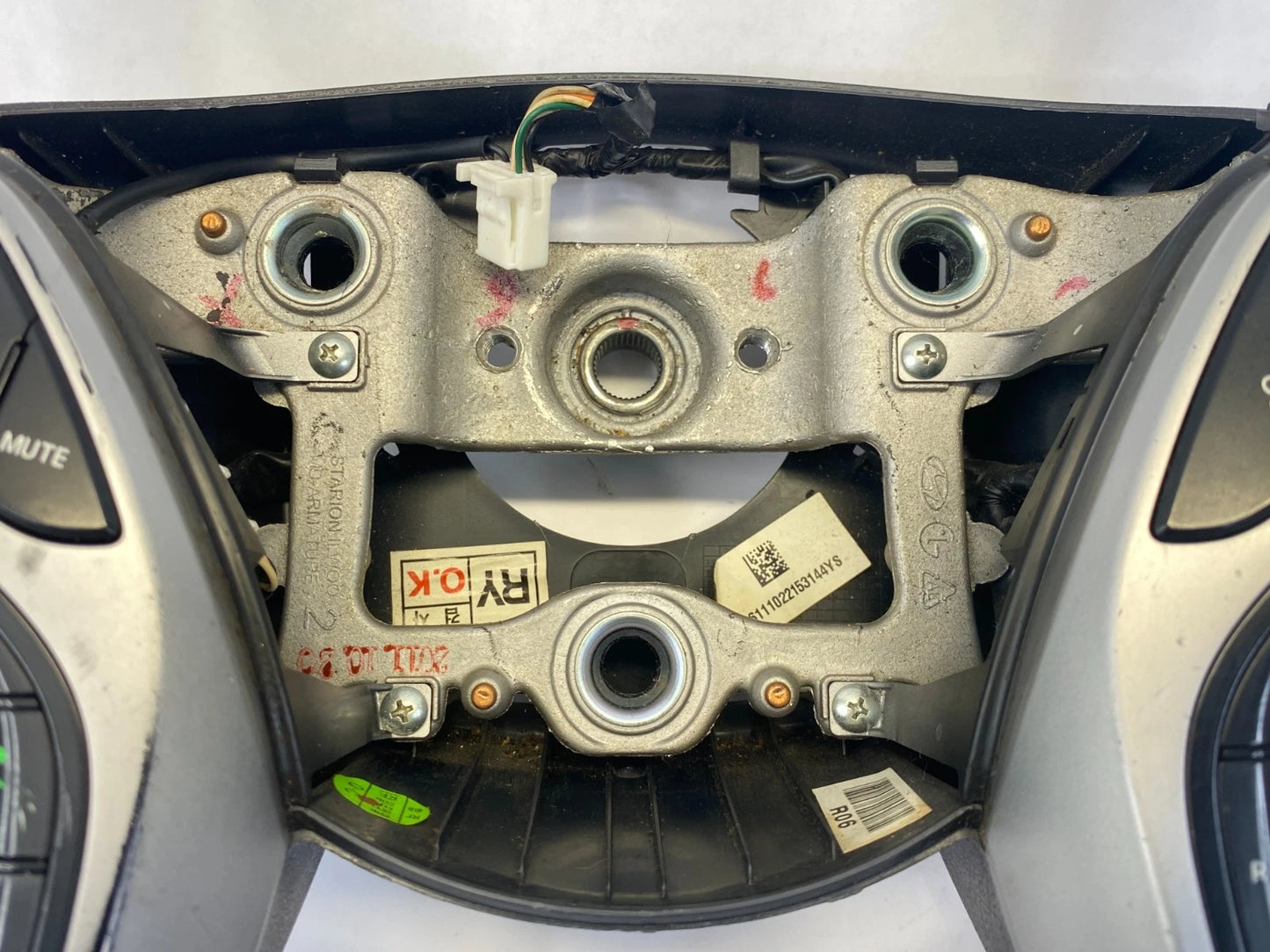 2011-2013 HYUNDAI ELANTRA STEERING WHEEL WITH AUDIO CRUISE CONTROLS BLACK OEM
