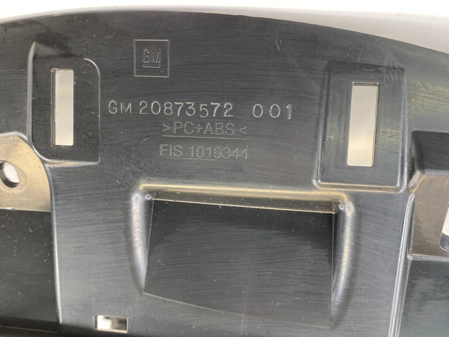 2010-2016 CHEVROLET EQUINOX SPEEDOMETER INSTRUMENT CLUSTER TRIM BEZEL 20873572