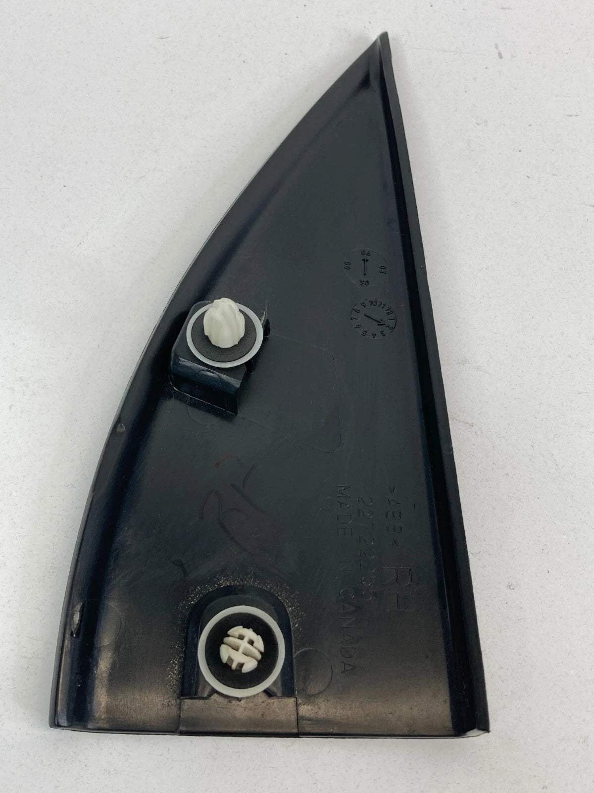 2006-2009 PONTIAC TORRENT REAR RIGHT INTERIOR DOOR CORNER COVER 22722255 OEM