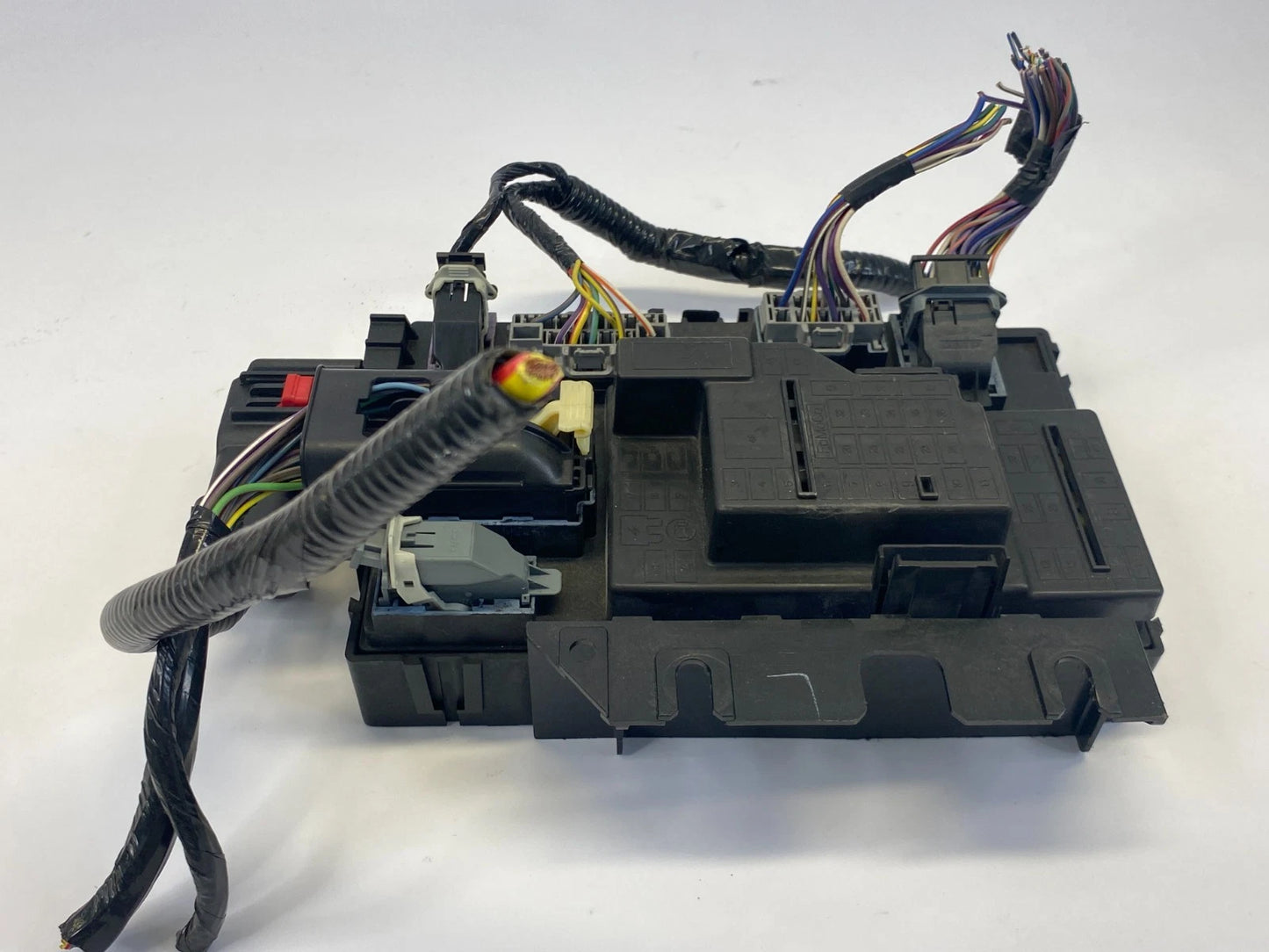 2008 2009 FORD ESCAPE MULTIFUNCTION INNER SMART FUSE BOX JUNCTION 8L8T-15604-BL
