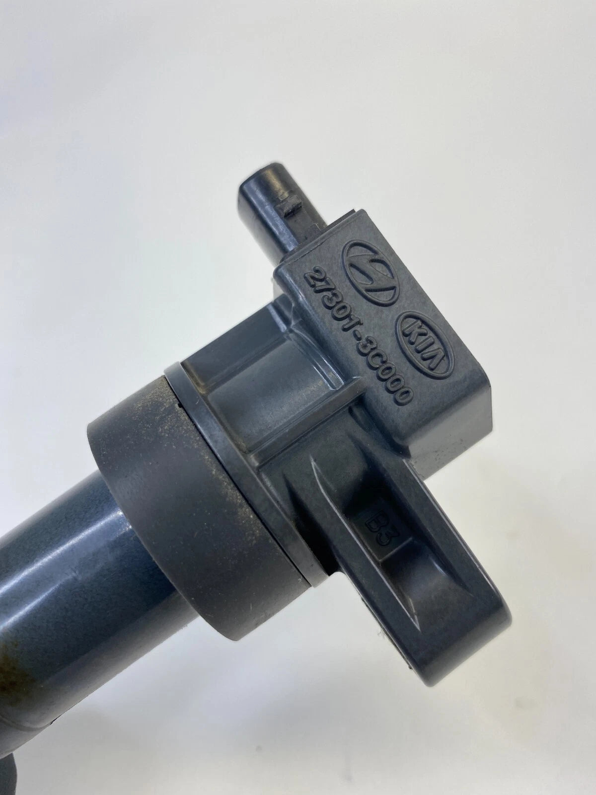 2006-2010 HYUNDAI SONATA 2.4L ENGINE IGNITION COIL IGNITER ASSEMBLY 27301-3C000