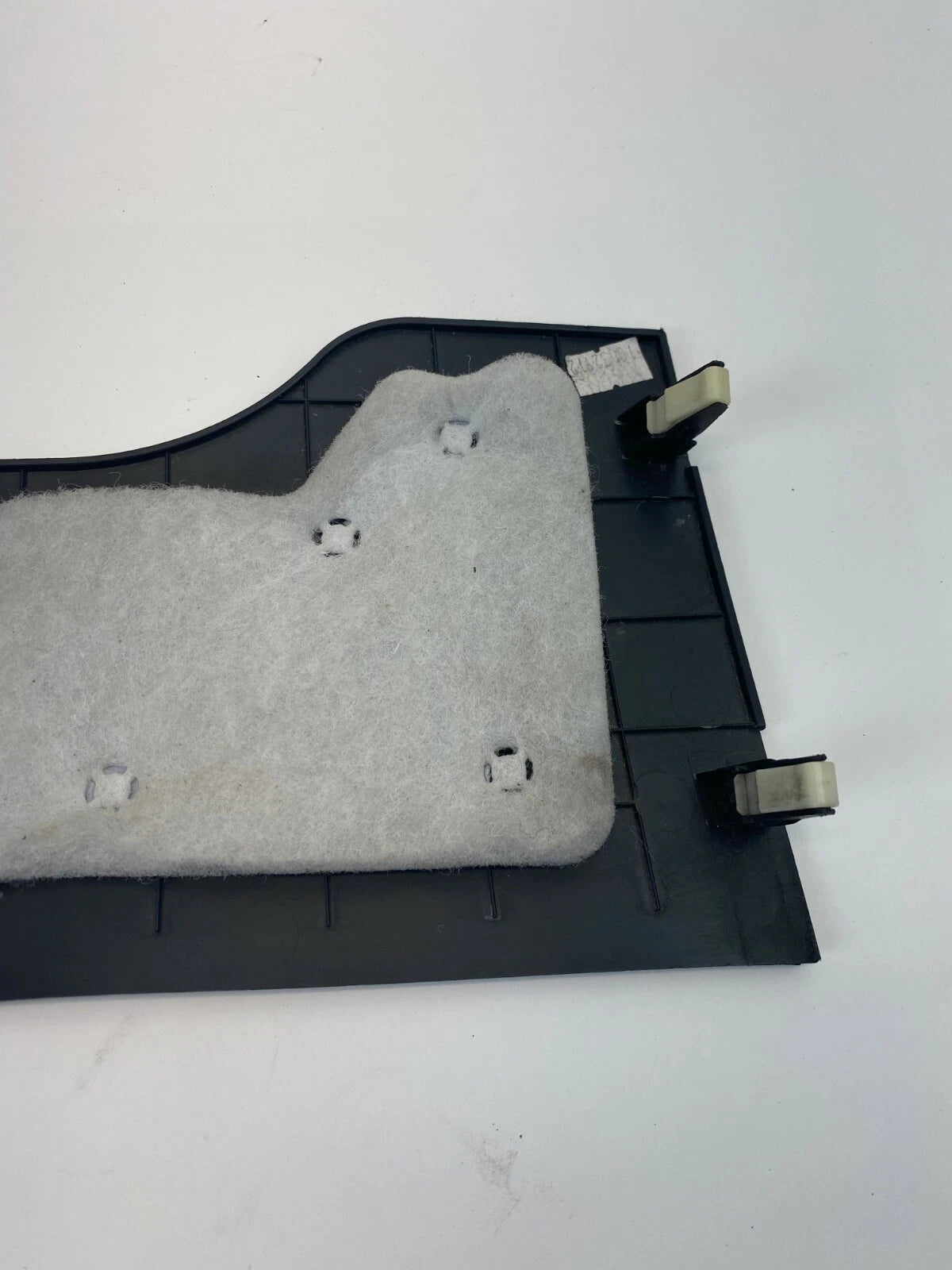 2011-2014 HYUNDAI SONATA DASH RIGHT PASSENGER LOWER TRIM COVER 84676-3S000 OEM