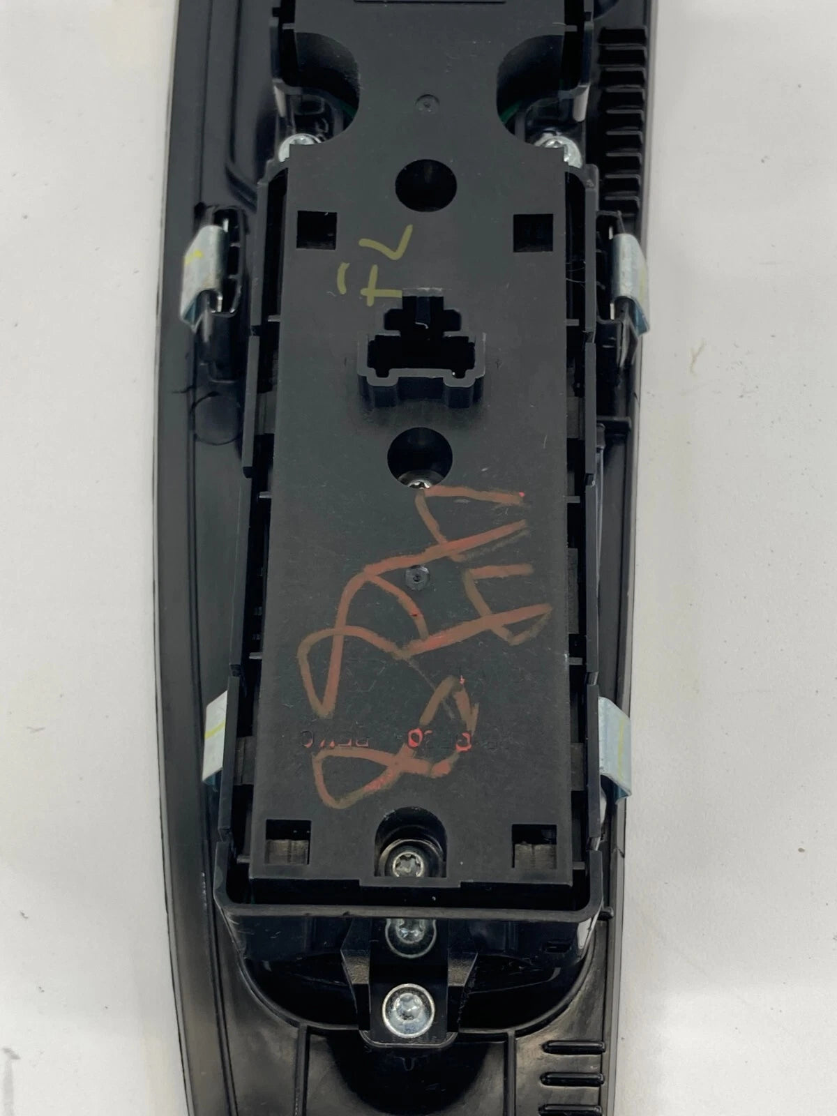 13-20 FORD FUSION FRONT LEFT SIDE DOOR POWER MASTER WINDOW SWITCH DG9T-14540-ABW