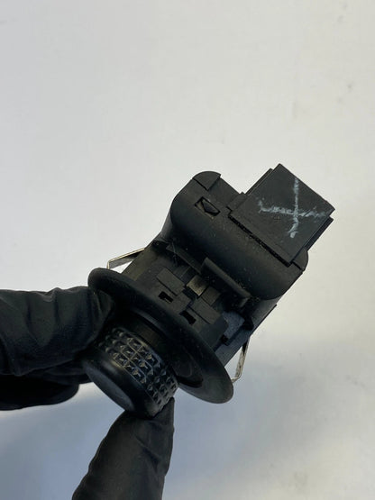 2007-2014 FORD EDGE POWER DOOR MIRROR CONTROL SWITCH BUTTON 8F9T-17B676-AA