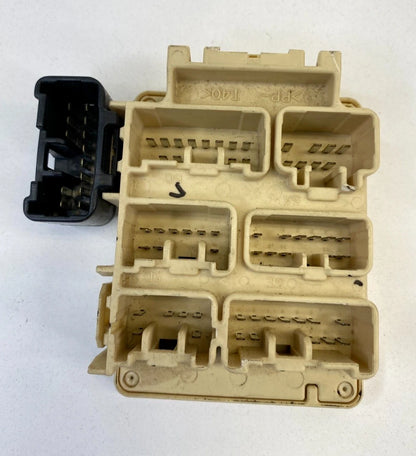 1999-2003 99-03 LEXUS RX300 BASE 3.0L FRONT FUSE BOX RELAY JUNCTION BLOCK OEM