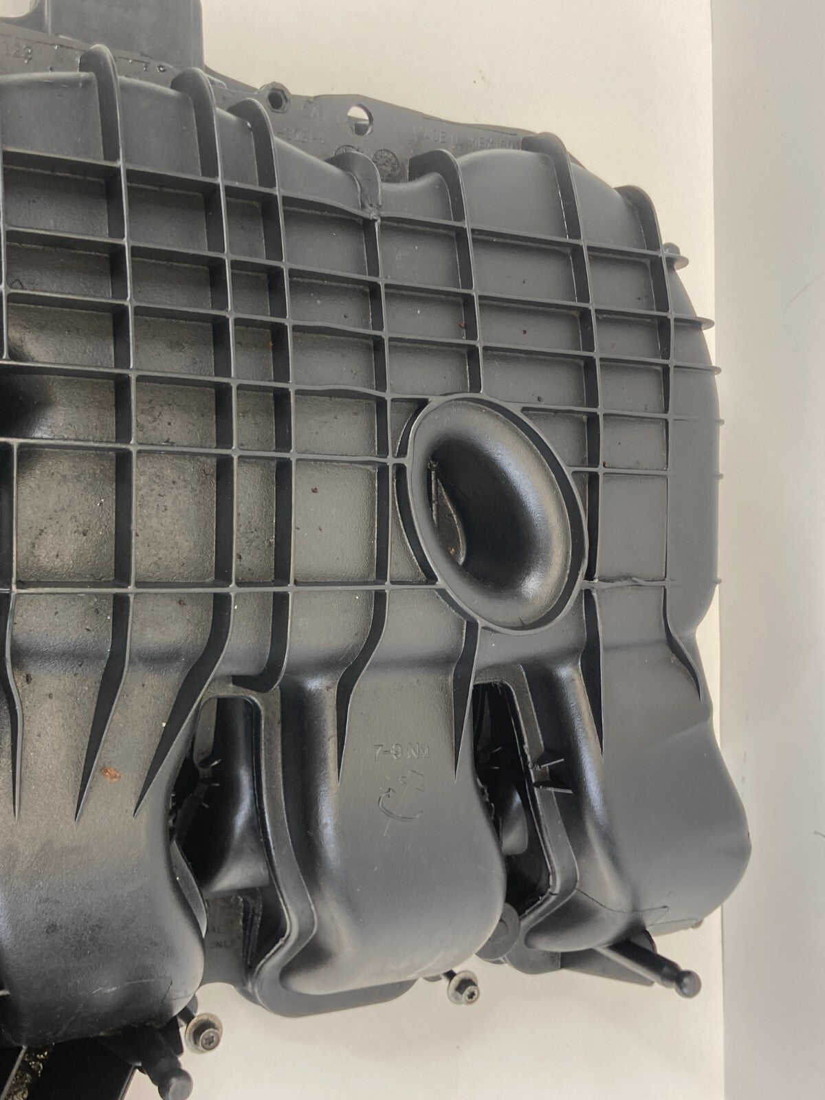 11-16 Chrysler Town & Country 3.6L Intake Manifold Upper Plenum 05149174AB OEM