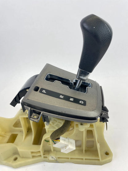2011-2013 HYUNDAI ELANTRA AT FLOOR GEAR SHIFTER SELECTOR LEVER W/ BEZEL ASSY OEM