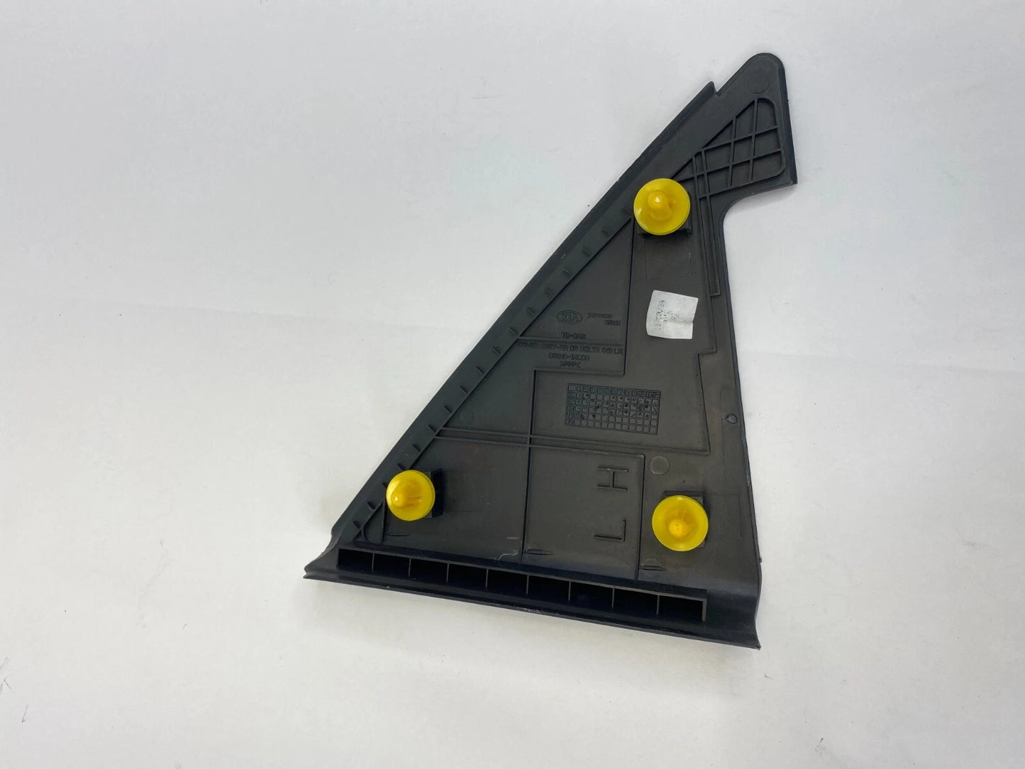 2010-2013 KIA FORTE REAR LEFT SIDE INNER DOOR CORNER COVER TRIM BEZEL 839101M000