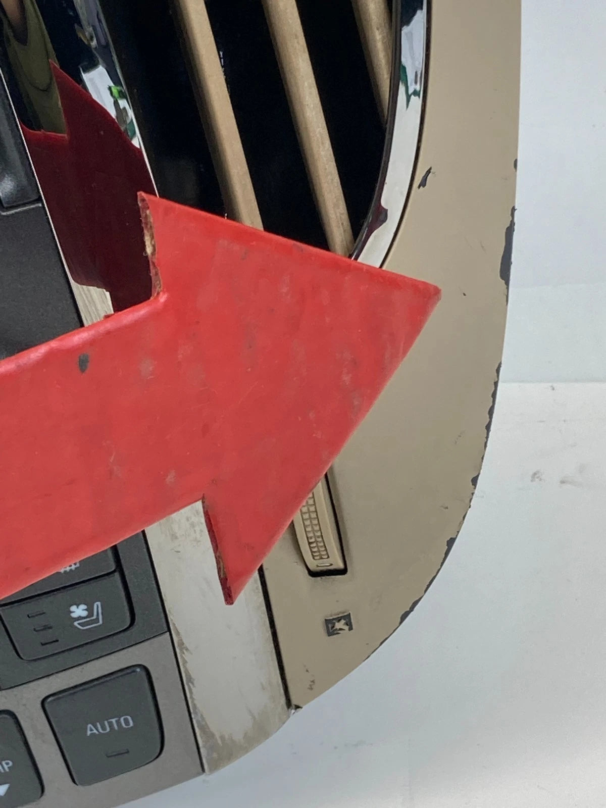 2013 13 BUICK LACROSSE RADIO & CLIMATE CONTROL FACEPLATE PANEL 22798935 OEM