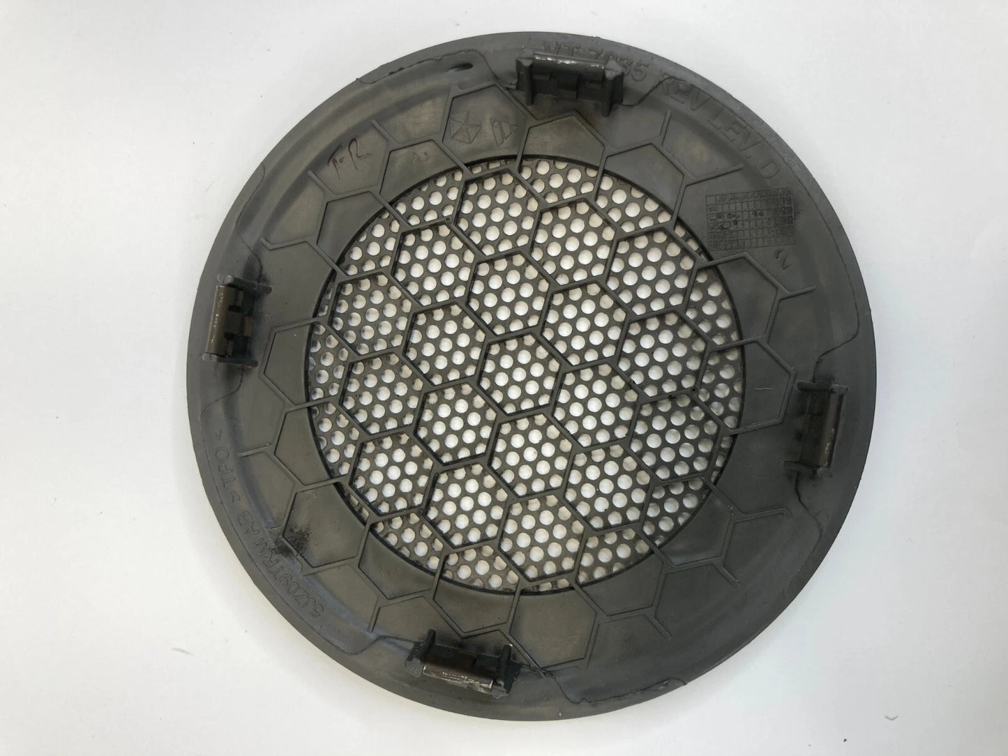 2006 2007 JEEP COMMANDER FRONT RIGHT PASSENGER SPEAKER COVER GRILLE 5JZ09TRMAB