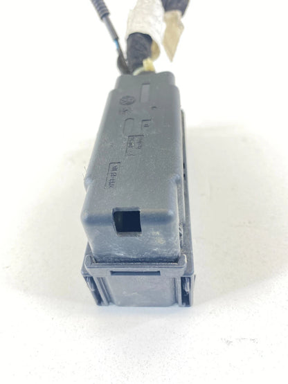 06-10 VOLKSWAGEN NEW BEETLE ABS PUMP CONNECTOR PLUG UNIT COMPUTER WIRE SOCKET