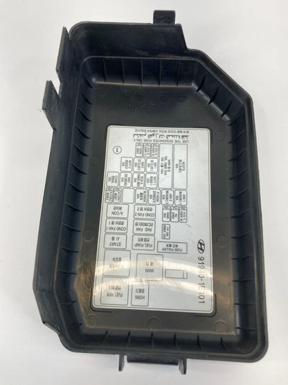 2006-2011 HYUNDAI ACCENT ENGINE 1.6L FUSE BOX BLOCK COVER LID 91940-1E101 OEM