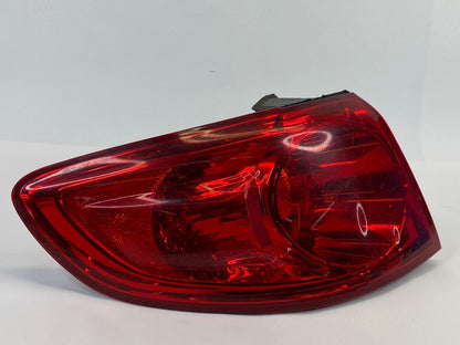 2007-2009 Hyundai Santa Fe Left Driver Outer Tail Light Taillight 92401-0W050