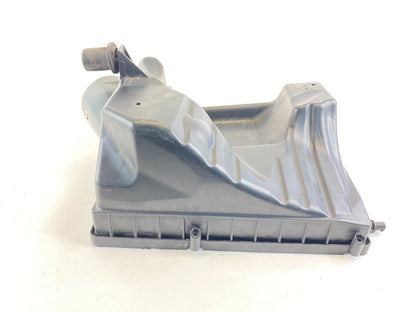 2008 2009 SATURN ASTRA 1.8L AIR INTAKE FILTER CLEANER BOX LOWER COVER HOUSING