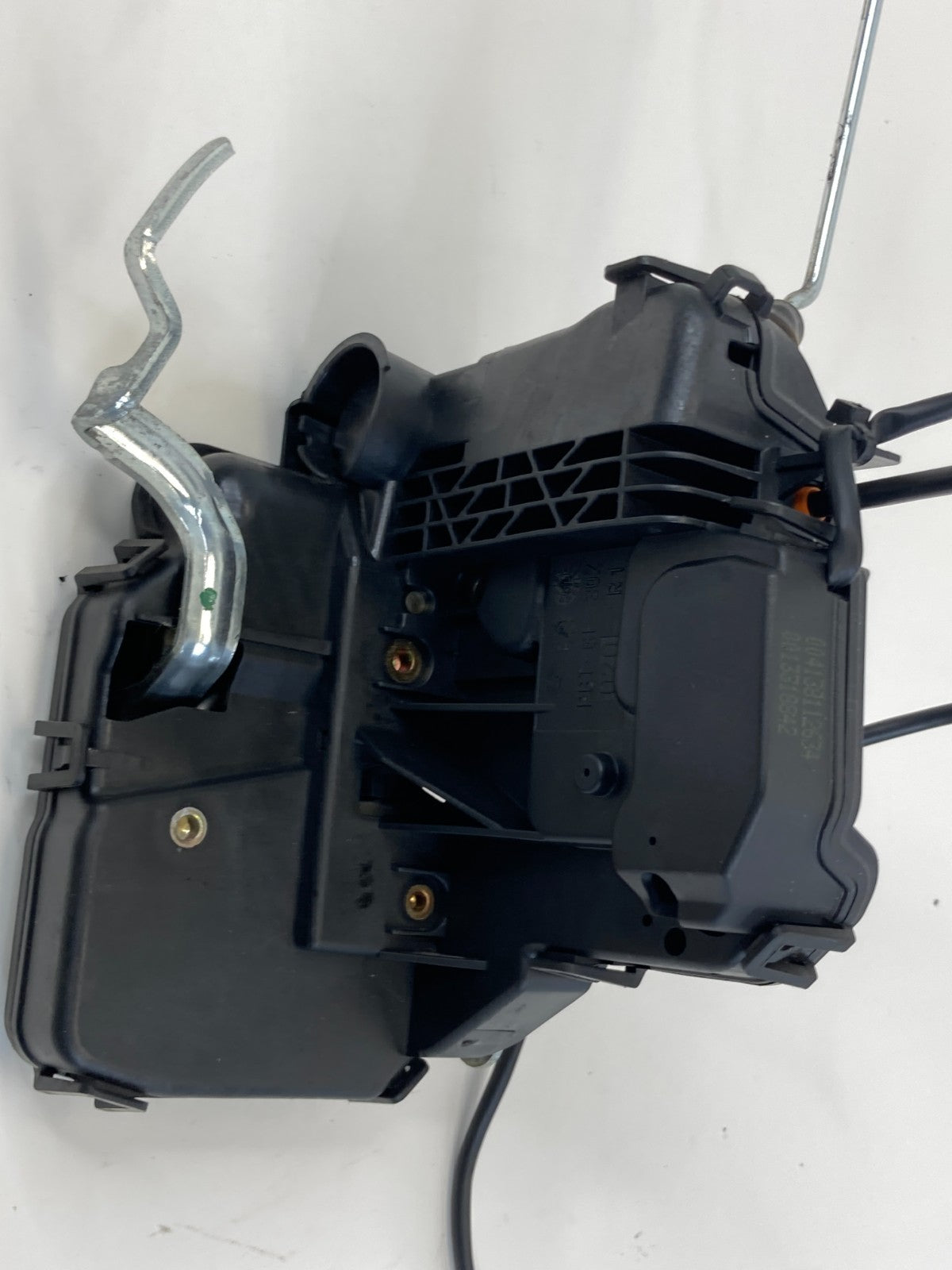 2006 Mercedes-Benz CLS500 Front Right Side Door Lock Latch Actuator Assy OEM