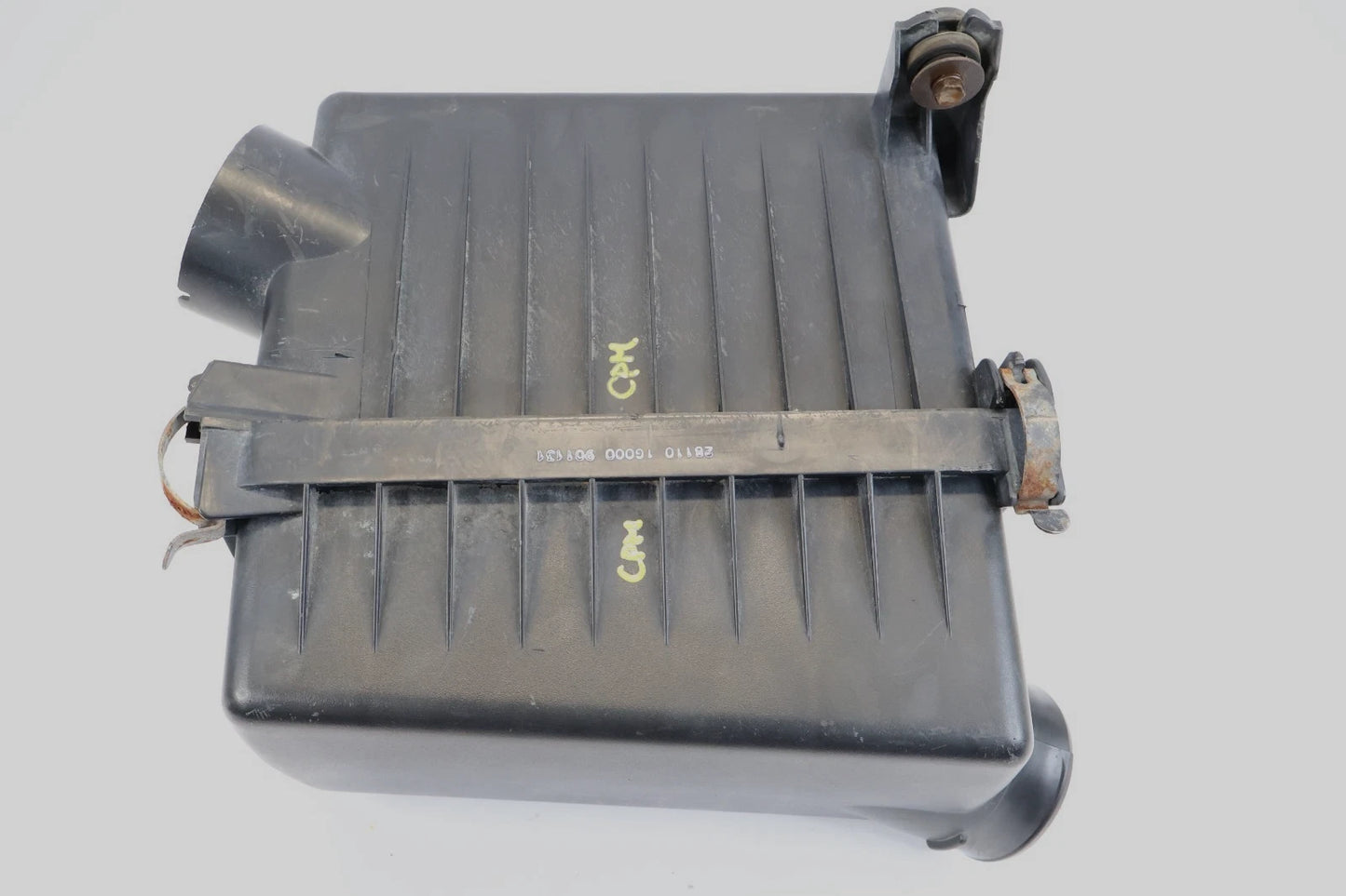 2007-2011 KIA RIO 1.6L ENGINE AIR INTAKE CLEANER FILTER BOX HOUSING 28110-1G000