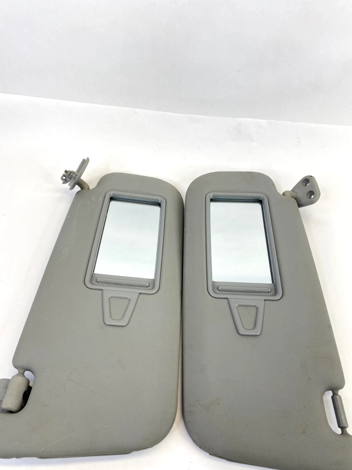 2007-2010 HYUNDAI ELANTRA SEDAN SUNVISOR SUN VISOR SHADE SET PAIR LH RH GRAY OEM