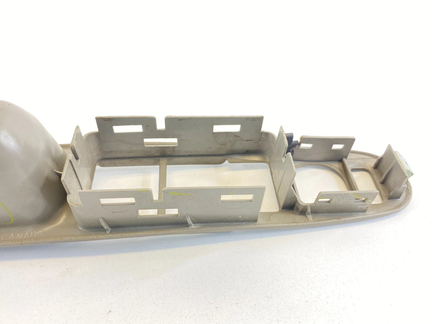 2000-2005 CHEVROLET IMPALA FRONT LEFT WINDOW SWITCH BEZEL TRIM UNIT OEM 10435215