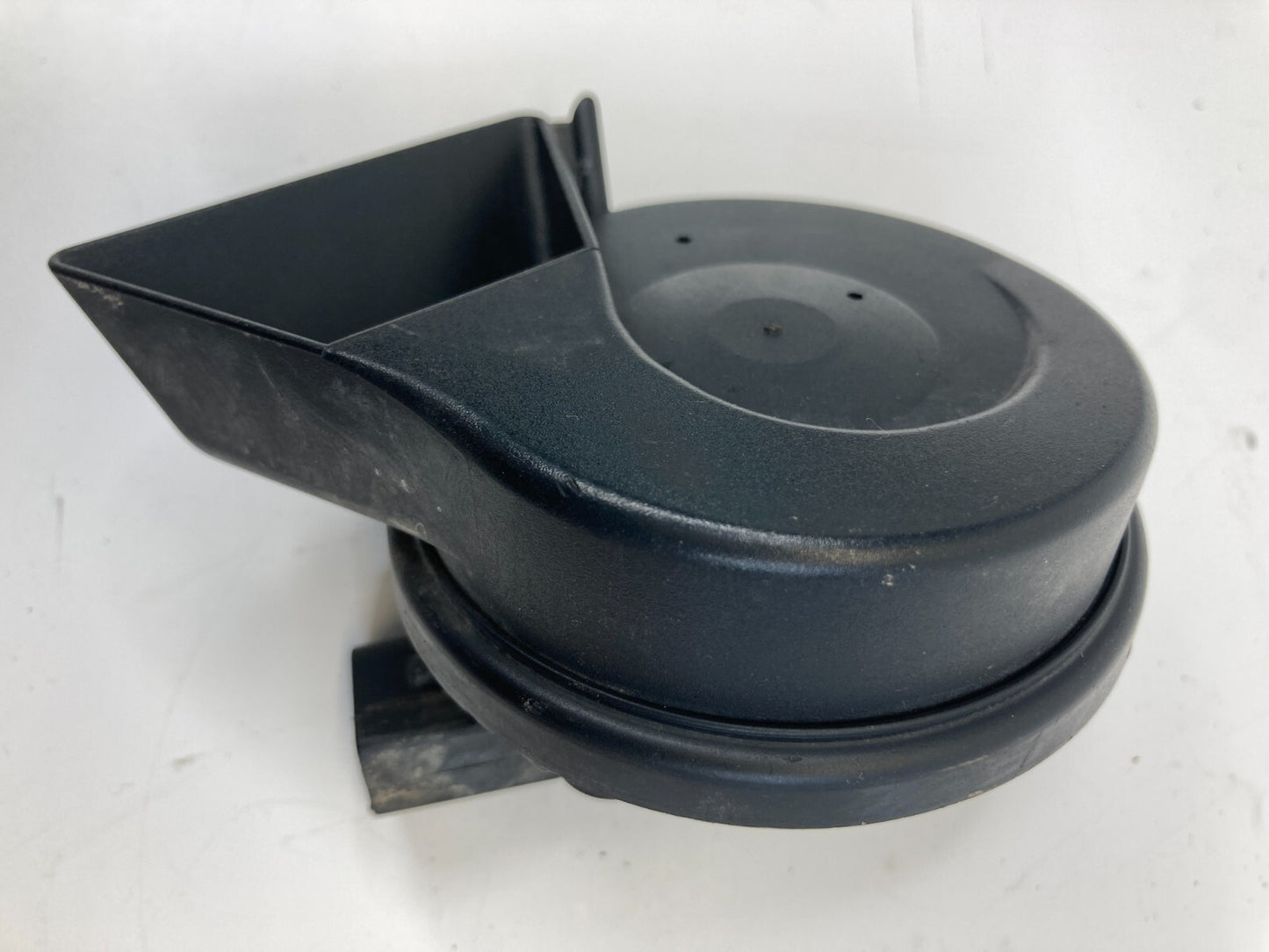 2005 2006 2007 2008 2009 Audi S4 Front Horn Signal Alarm Note Tone E1000233 OEM