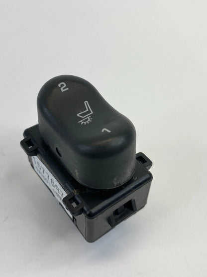 2004 2005 2006 2007 SATURN VUE HEATED HEAT SEAT BUTTON SWITCH 15776971 OEM