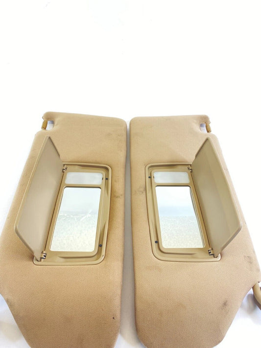 2005-2007 HONDA ODYSSEY LEFT RIGHT SUNVISOR SET SUN VISOR PAIR W ILLUMINATION