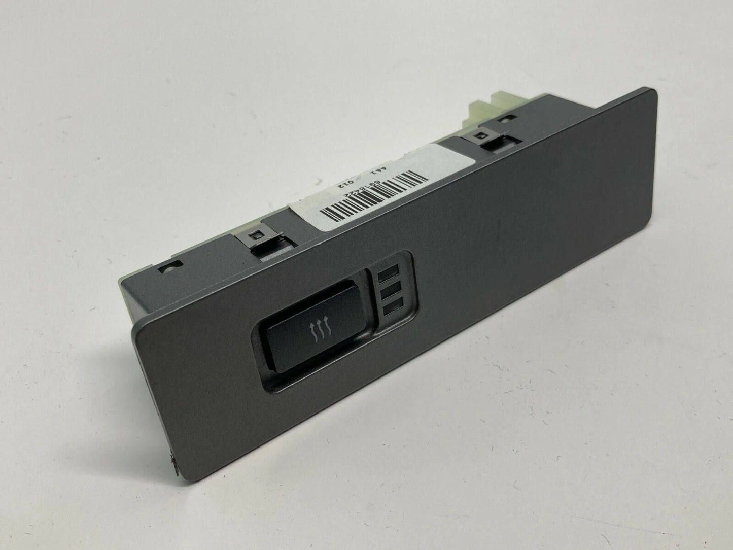 02-05 BMW 745LI 745I 03-08 760LI REAR RIGHT BACK SIDE SEAT HEAT CONTROL BUTTON