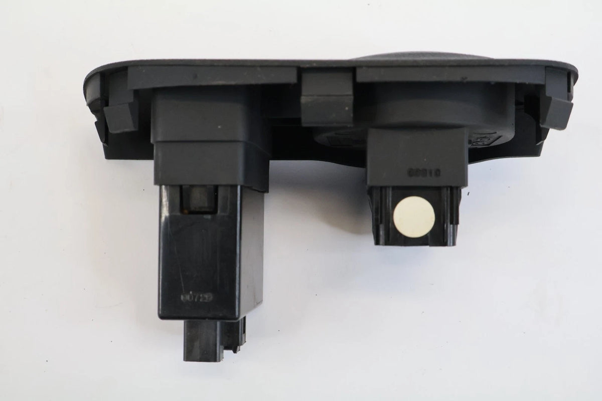 2006-2011 HYUNDAI ACCENT DIMMER SWITCH W/ SURROUND BEZEL TRIM COVER 201003449