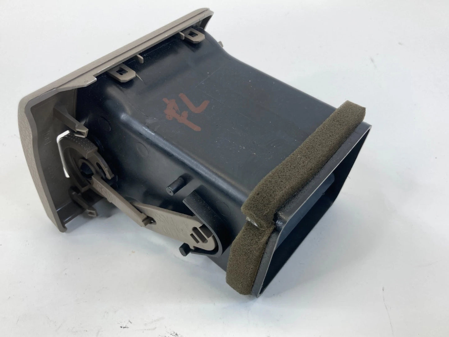 2002 03 04 2005 Ford Explorer Dash Left Driver Side AC Air Vent Duct OEM