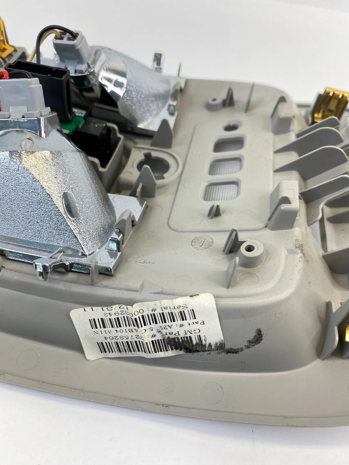 2010-2016 CHEVY EQUINOX OVERHEAD CONSOLE DOME MAP LIGHT W/O SUNROOF 22753264 OEM
