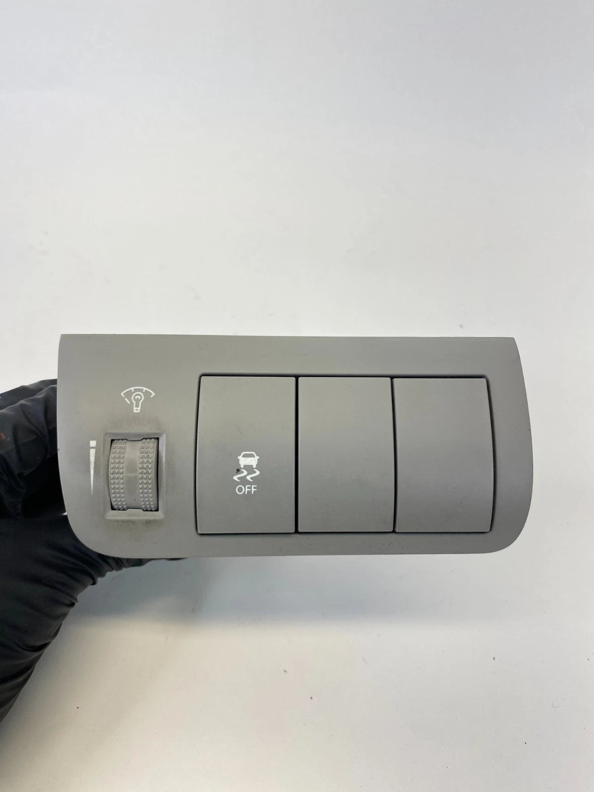 2010-2013 KIA FORTE DIMMER LIGHT & TRACTION CONTROL SWITCH PANEL 93300-1M080 OEM