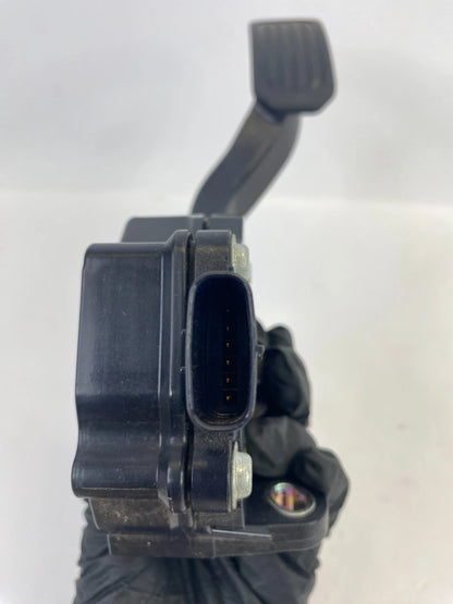 2010-2015 TOYOTA VENZA GAS PEDAL ACCELERATOR ASSEMBLY 78110-33110 OEM
