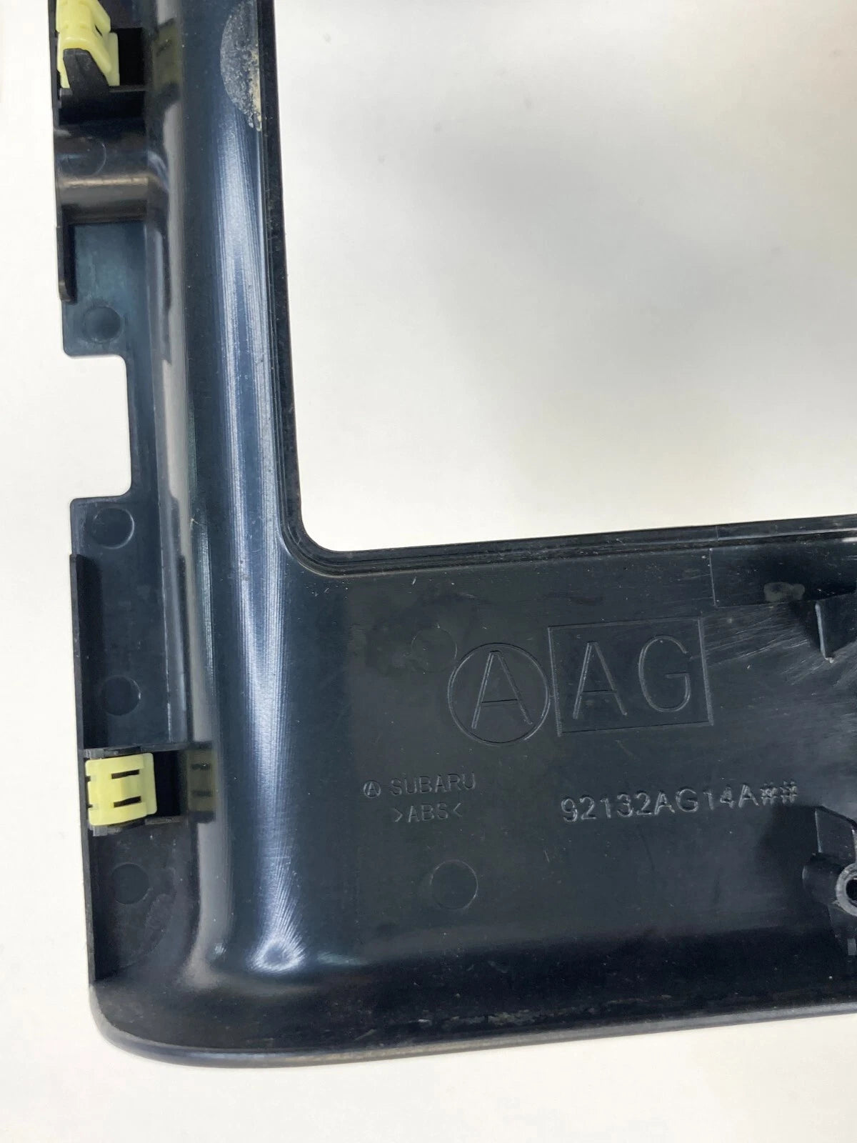 2008 2009 SUBARU OUTBACK HANDBRAKE LEVER TRIM COVER LOWER OEM FACTORY 92132AG14A