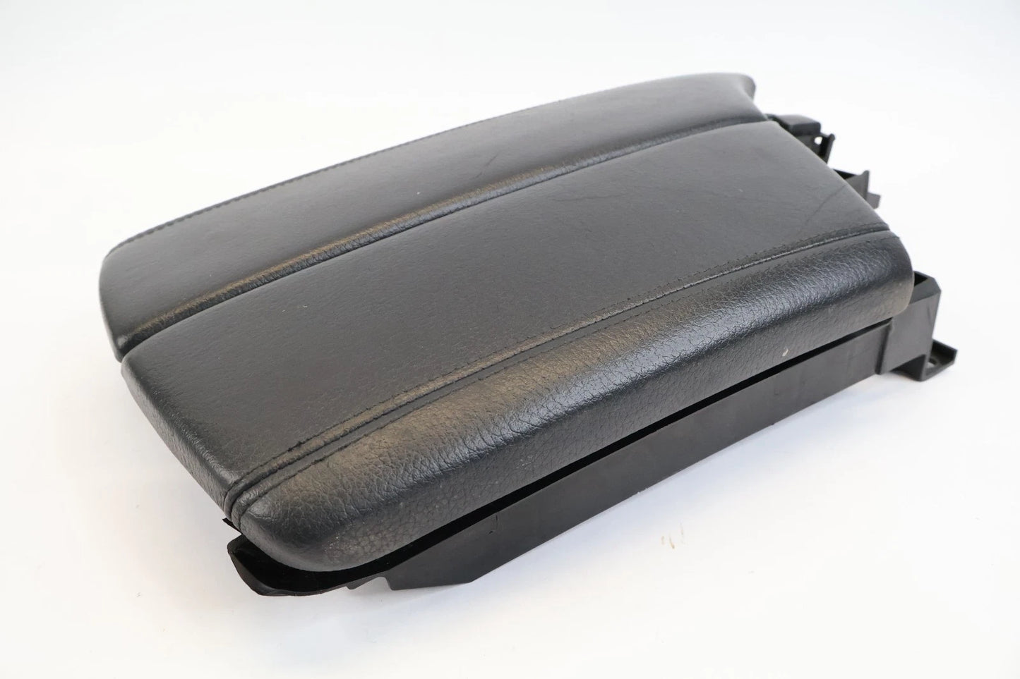 2011-2016 BMW 528I 535I CENTER CONSOLE ARMREST LID COVER LEATHER 03F10100051 OEM