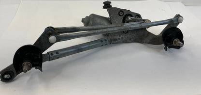 2007-2011 TOYOTA YARIS HBACK FRONT WINDSHIELD WIPER MOTOR W/ LINKAGE 85110-52510