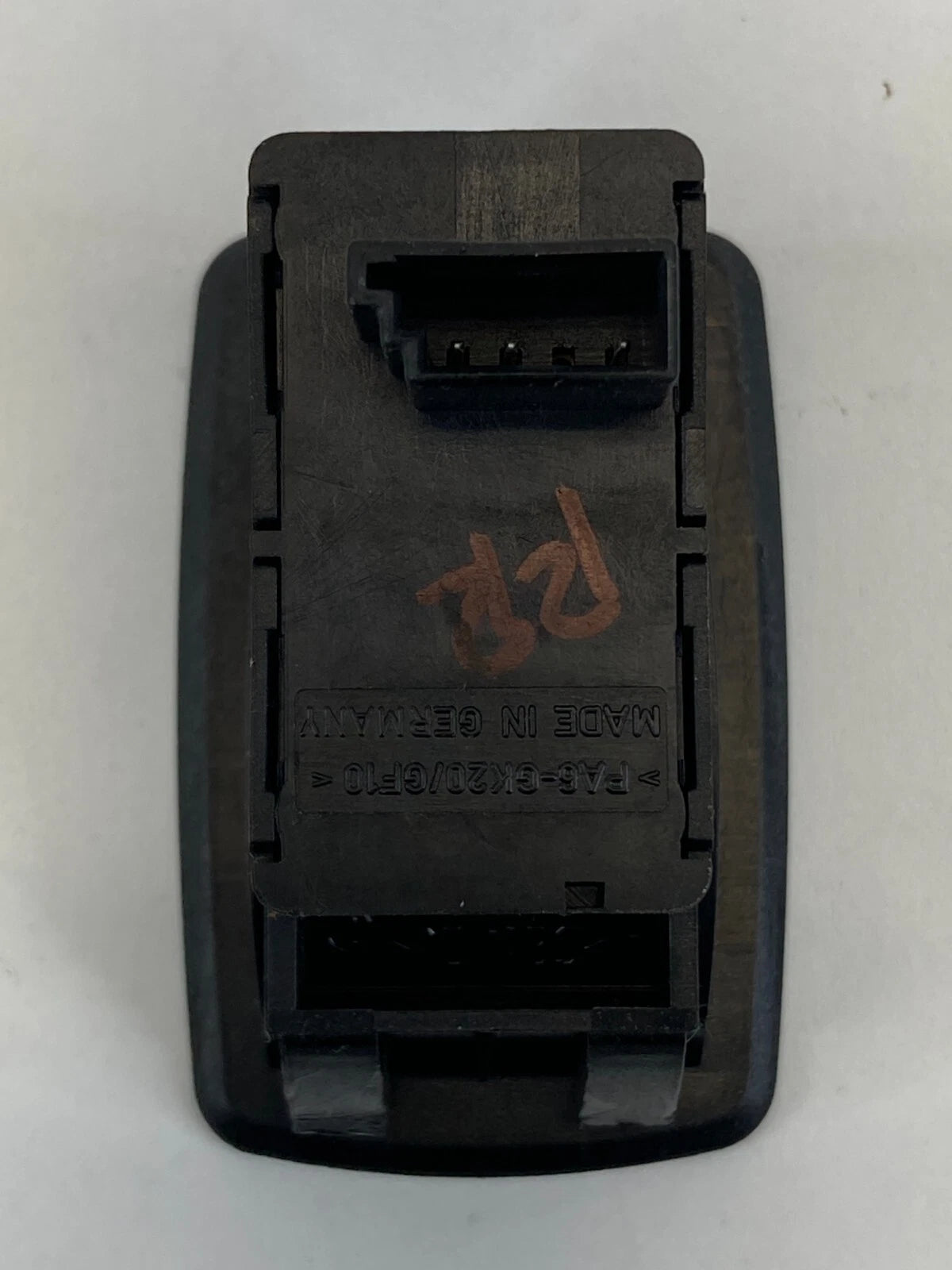 2004-2010 BMW X3 REAR RIGHT BACK DOOR POWER WINDOW CONTROL SWITCH 15939860 OEM