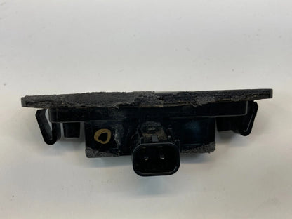 2006-2012 FORD FUSION REAR TRUNK LICENSE PLATE LIGHT LAMP 6E53-13543-AA OEM