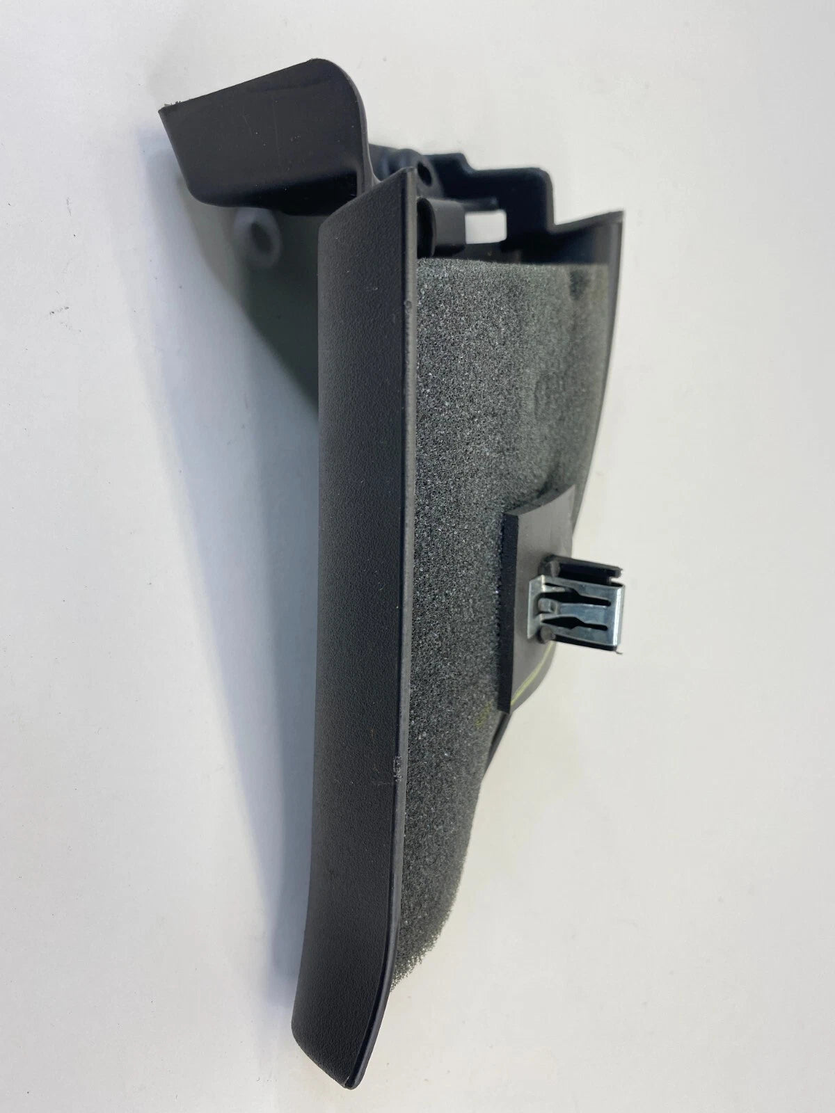 2009-2012 CHEVROLET TRAVERSE FRONT LEFT INNER MIRROR CORNER COVER TRIM PANEL OEM
